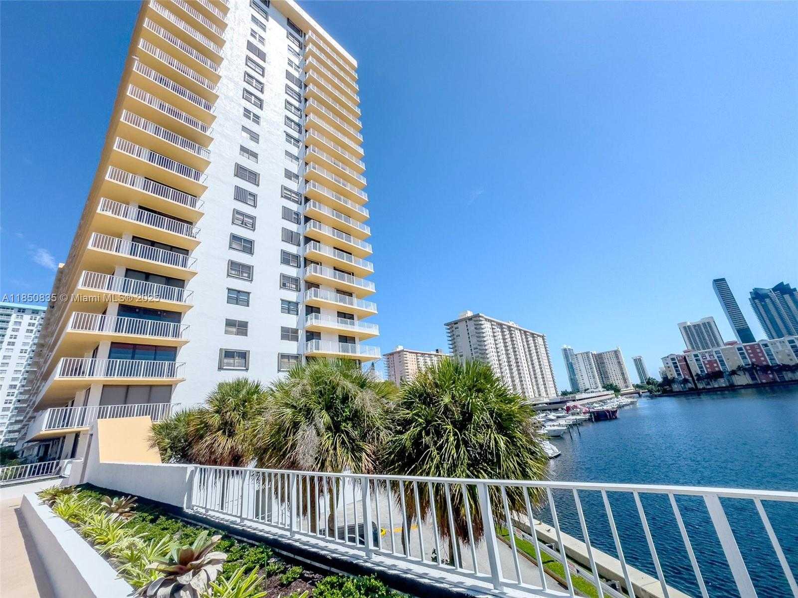 Small Image of 290 174TH ST #1902, Sunny Isles Beach Number 23
