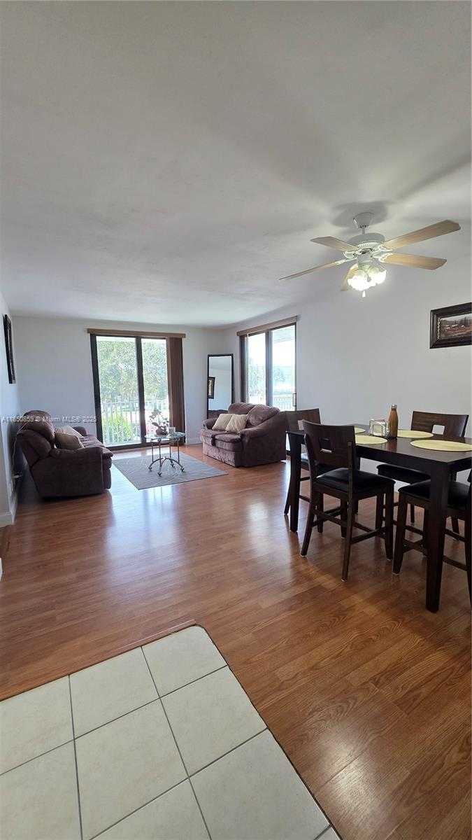 Small Image of 901 HILLCREST DR #215, Hollywood Number 11