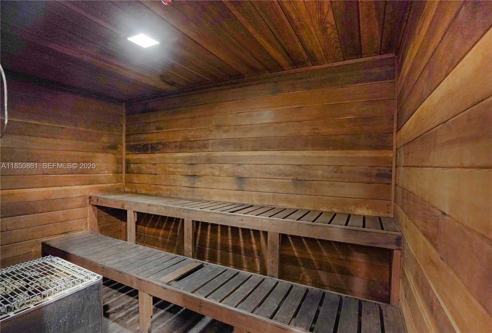 Small Image of 3675 NORTH COUNTRY CLUB DR #105, Aventura Number 38