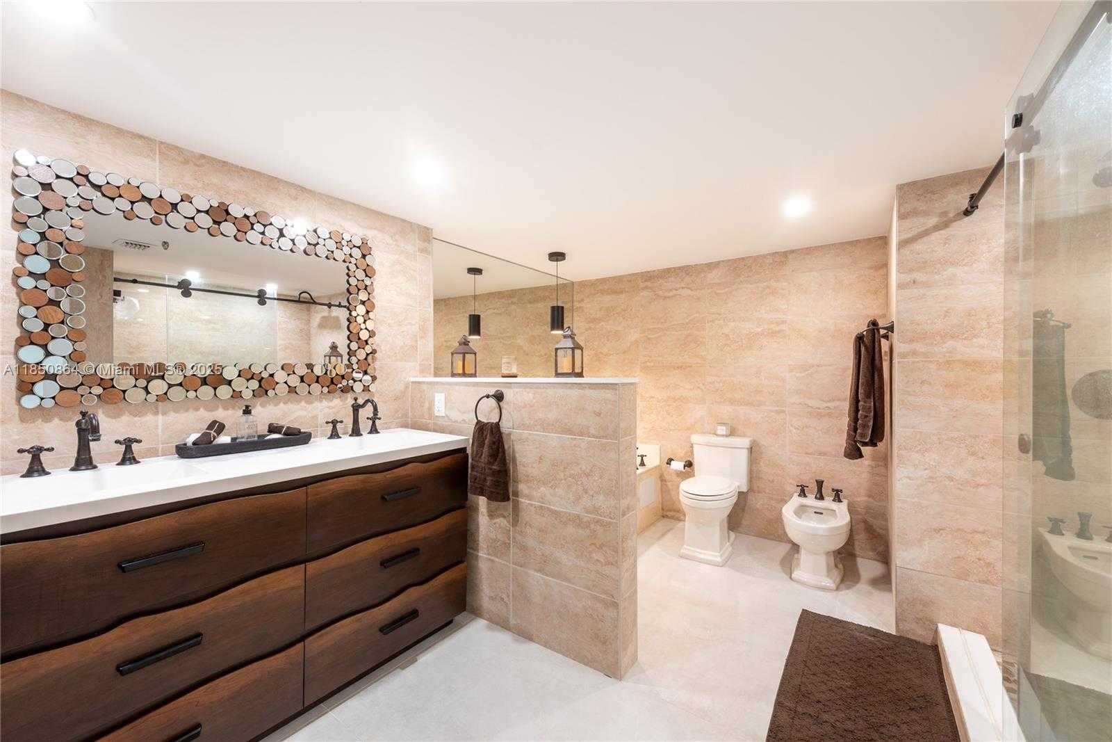 Small Image of 520 BRICKELL KEY DR #A1102, Miami Number 19
