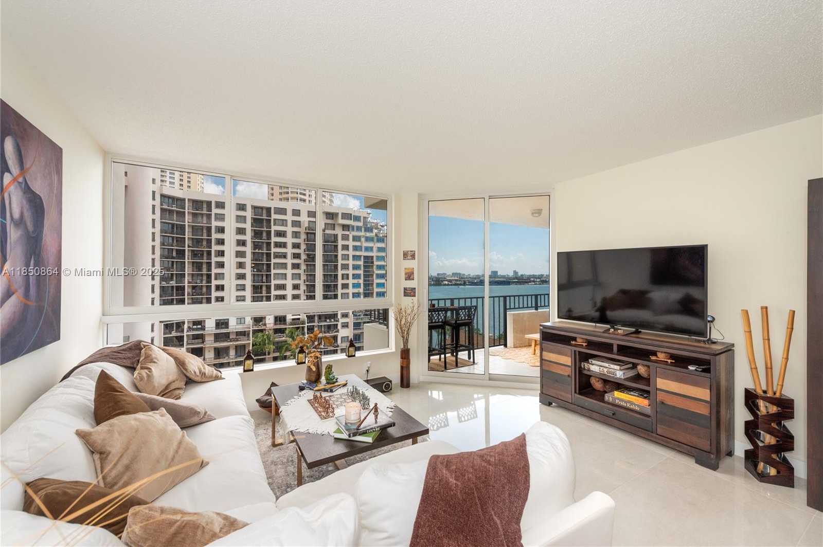 Small Image of 520 BRICKELL KEY DR #A1102, Miami Number 3