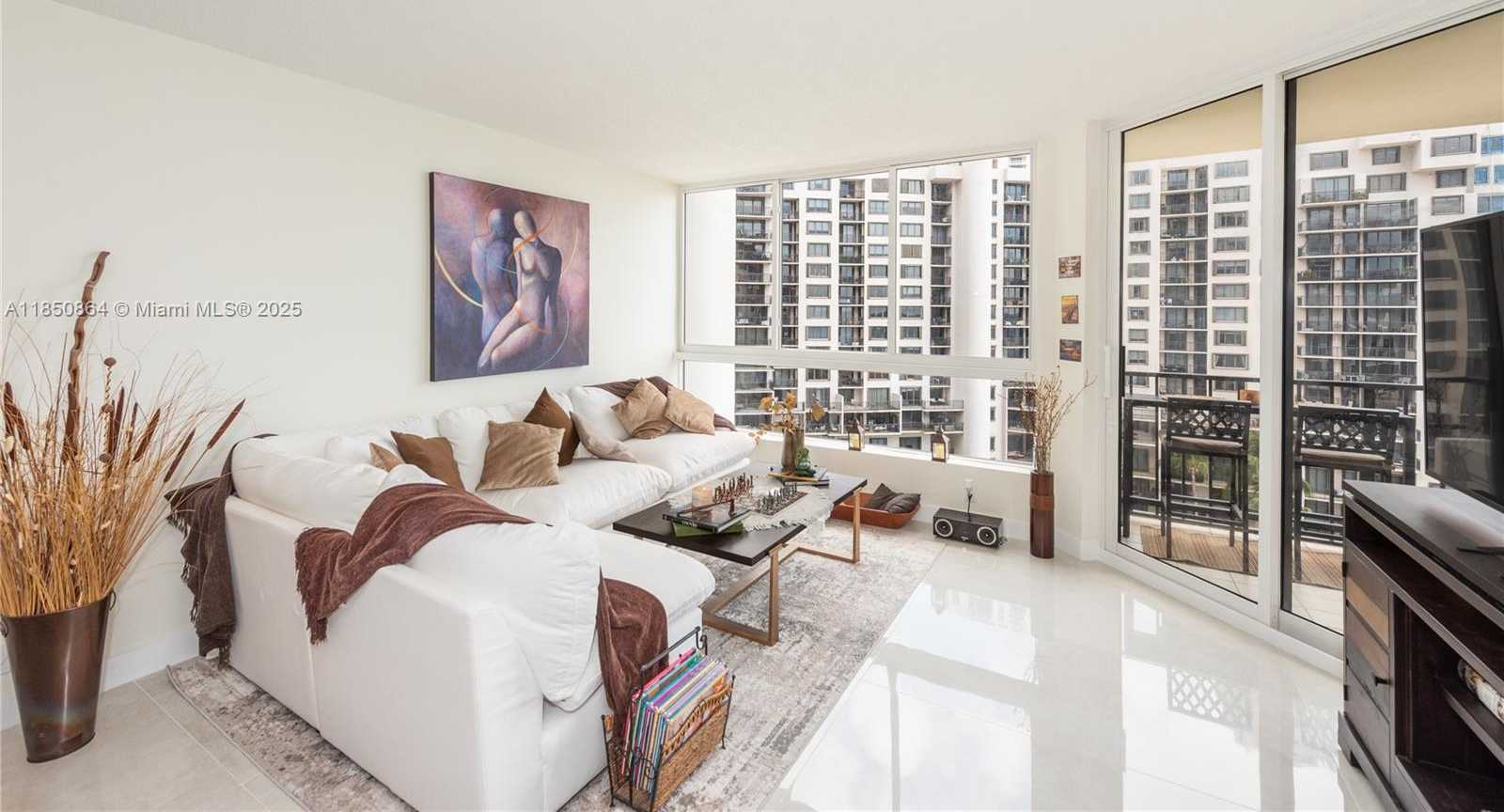 Small Image of 520 BRICKELL KEY DR #A1102, Miami Number 6