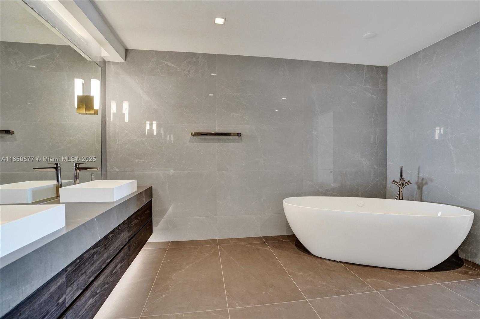 Small Image of 1116 NORTH OCEAN BLVD #403, Pompano Beach Number 27