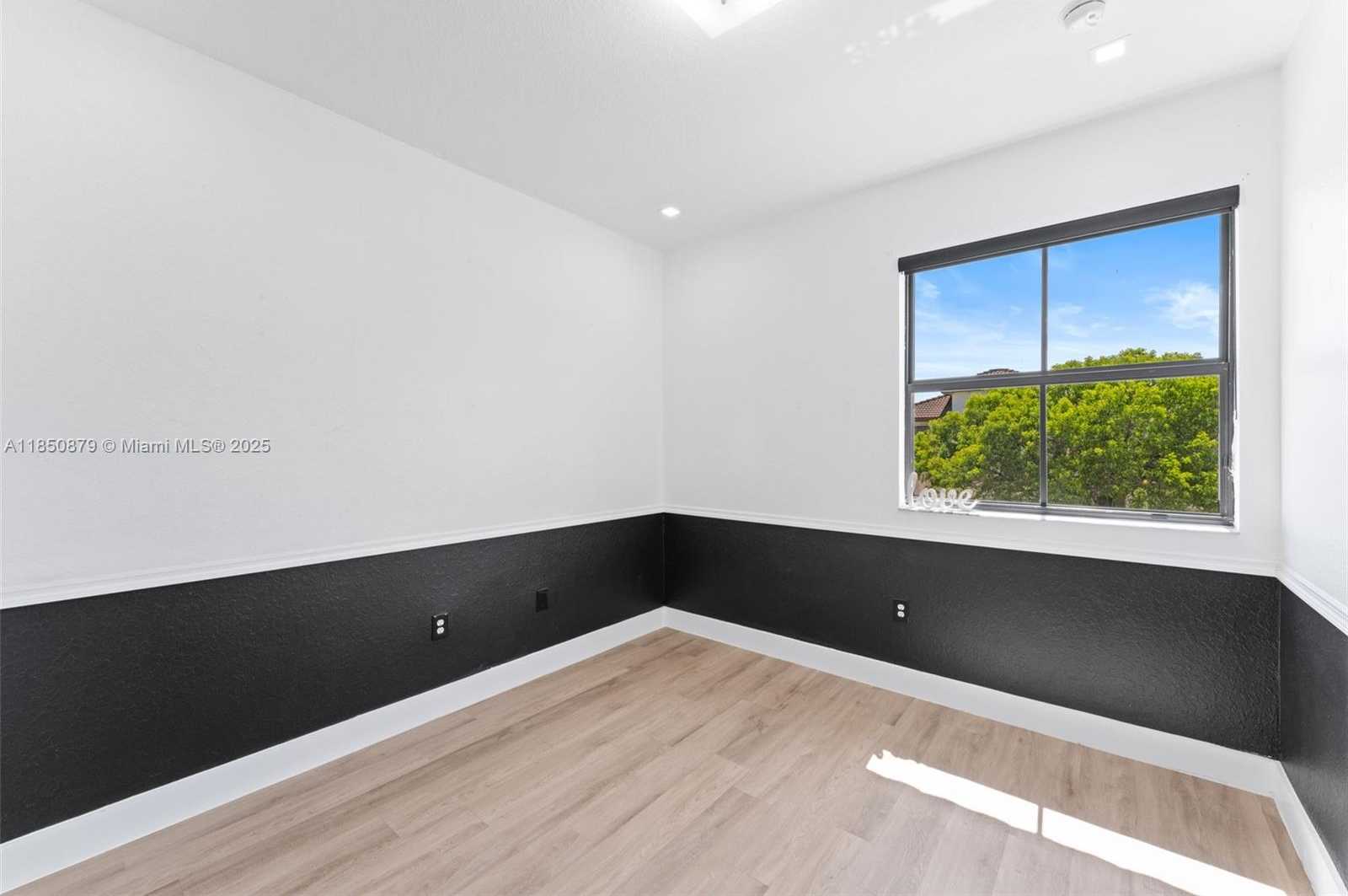 Small Image of 22837 SOUTH WEST 89TH PATH, Cutler Bay Number 34