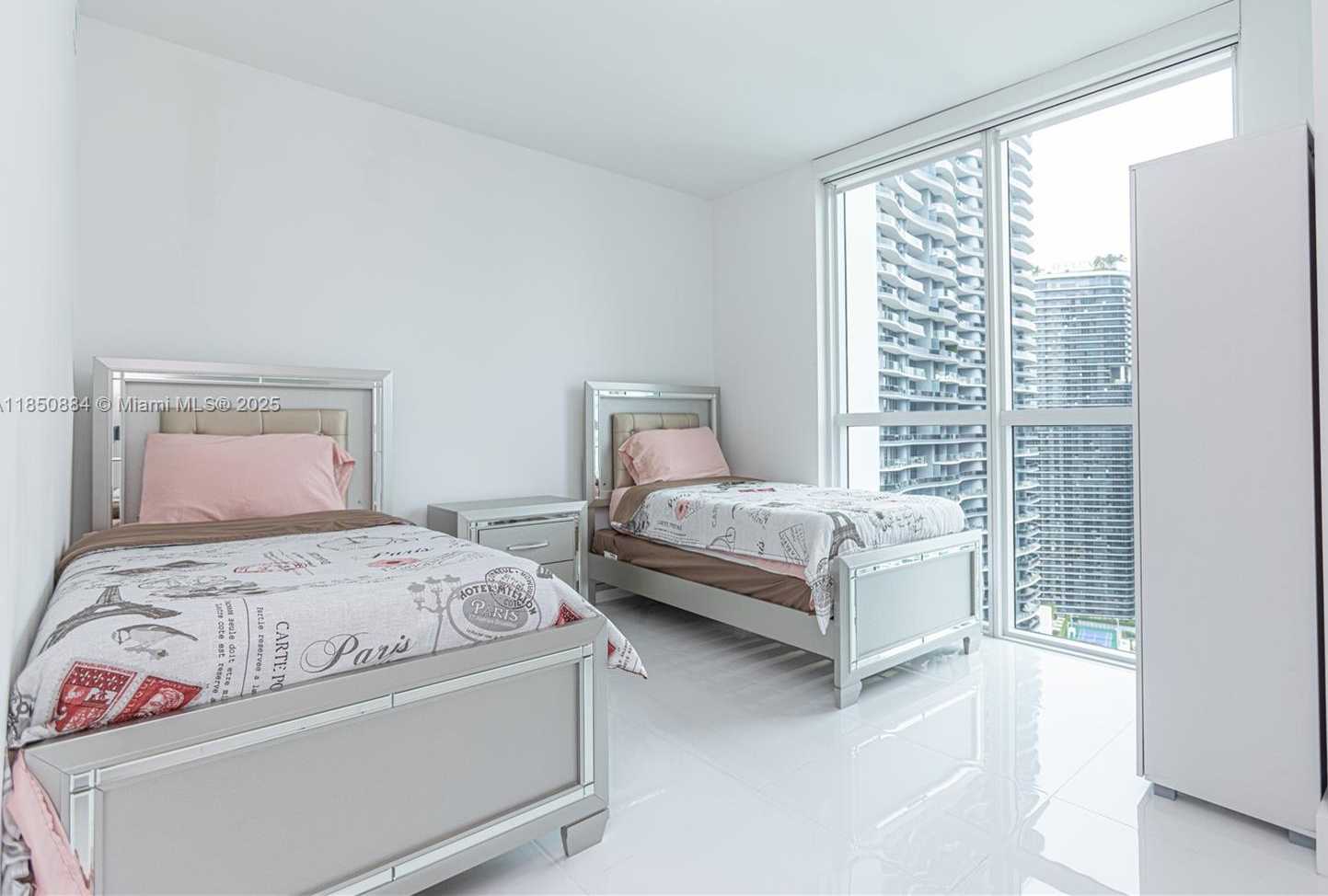 Small Image of 1080 BRICKELL #3906, Miami Number 14