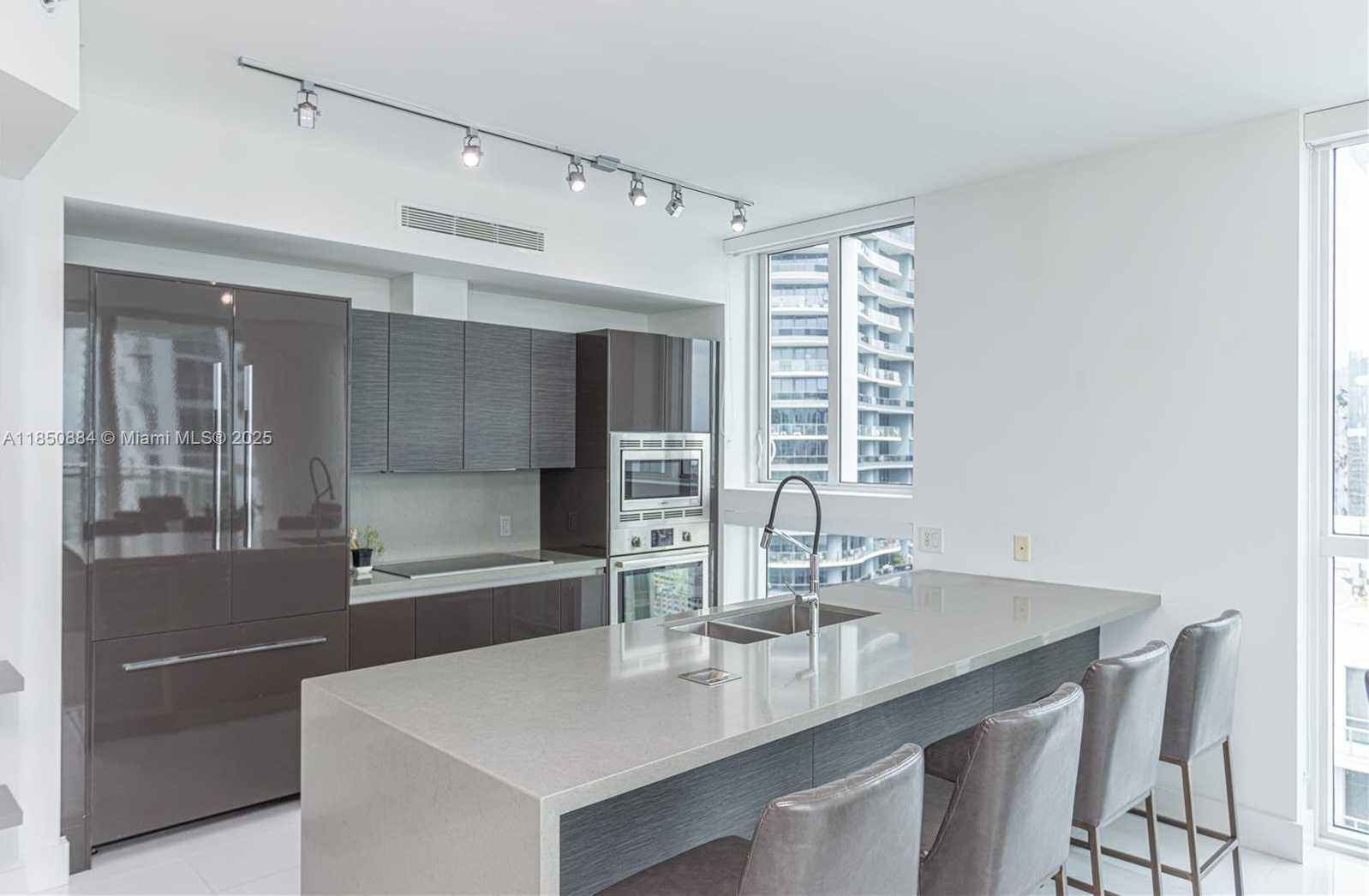 Small Image of 1080 BRICKELL #3906, Miami Number 17