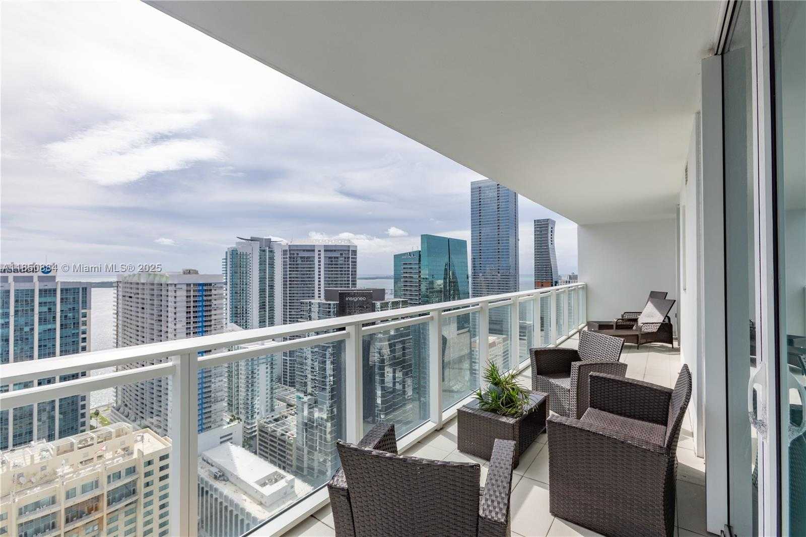 Small Image of 1080 BRICKELL #3906, Miami Number 4