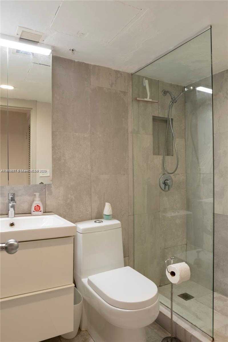 Small Image of 1500 BAY RD #1464S, Miami Beach Number 11