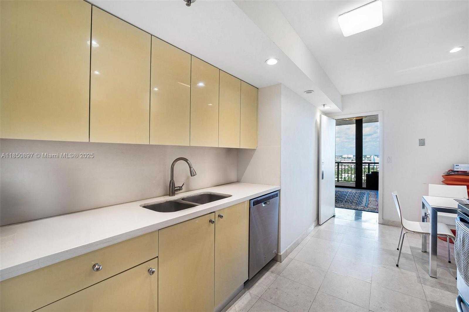 Small Image of 10175 COLLINS AVE #PH8, Bal Harbour Number 12