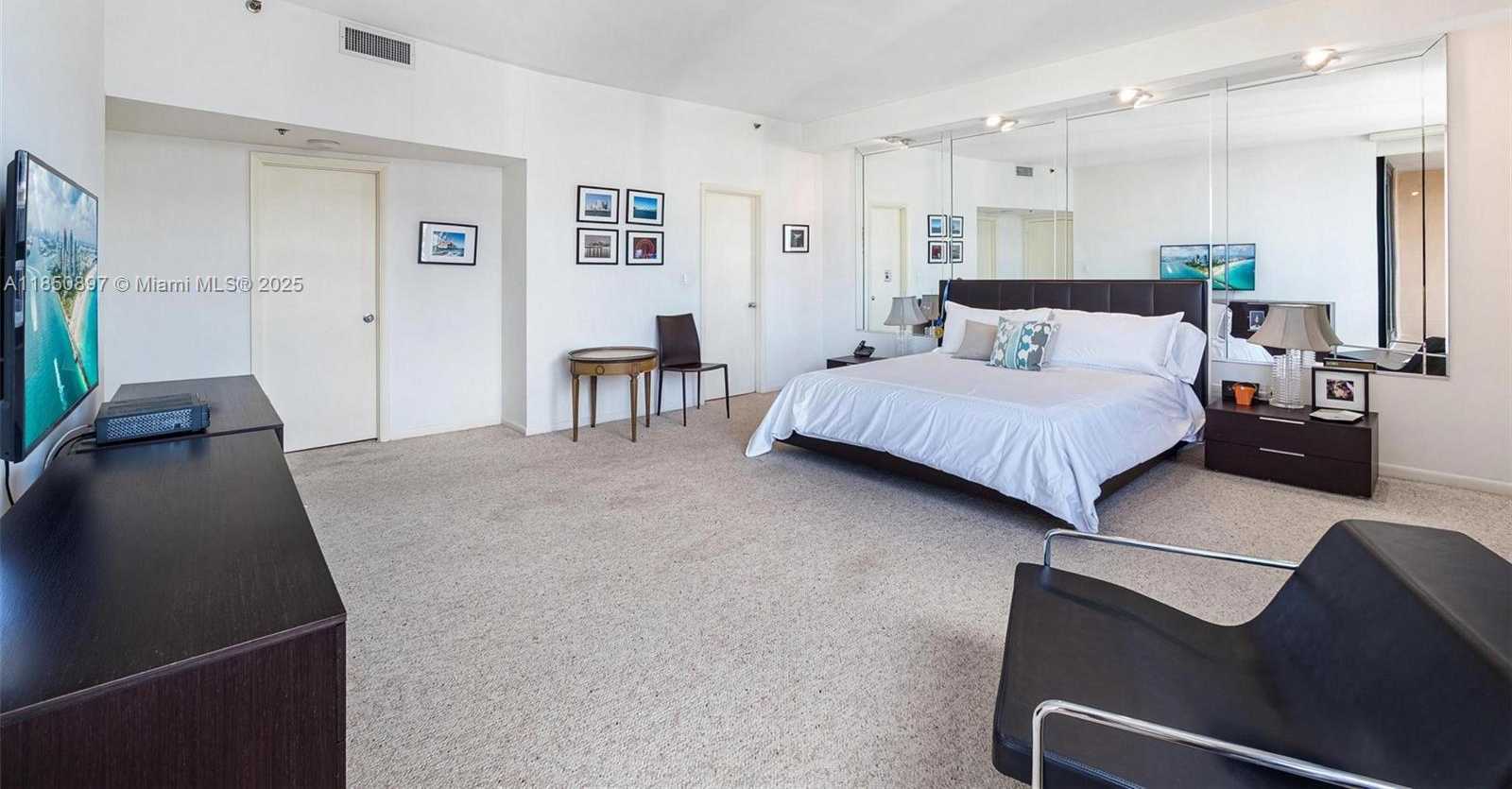 Small Image of 10175 COLLINS AVE #PH8, Bal Harbour Number 16