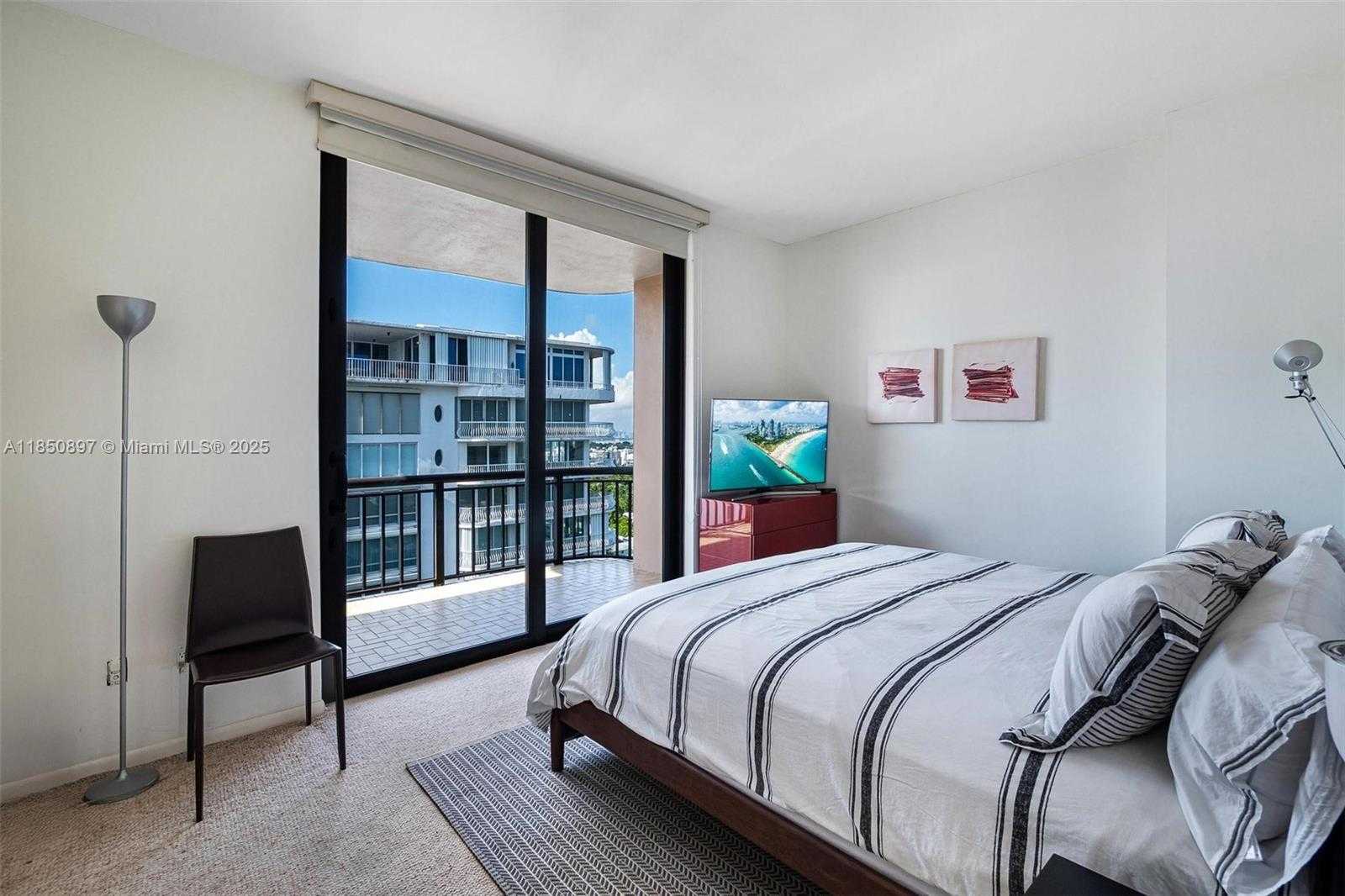 Small Image of 10175 COLLINS AVE #PH8, Bal Harbour Number 20