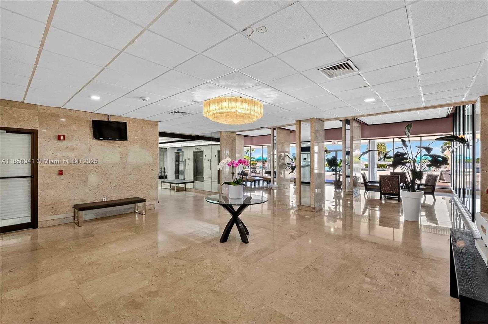 Small Image of 300 BAYVIEW DR #1616, Sunny Isles Beach Number 28