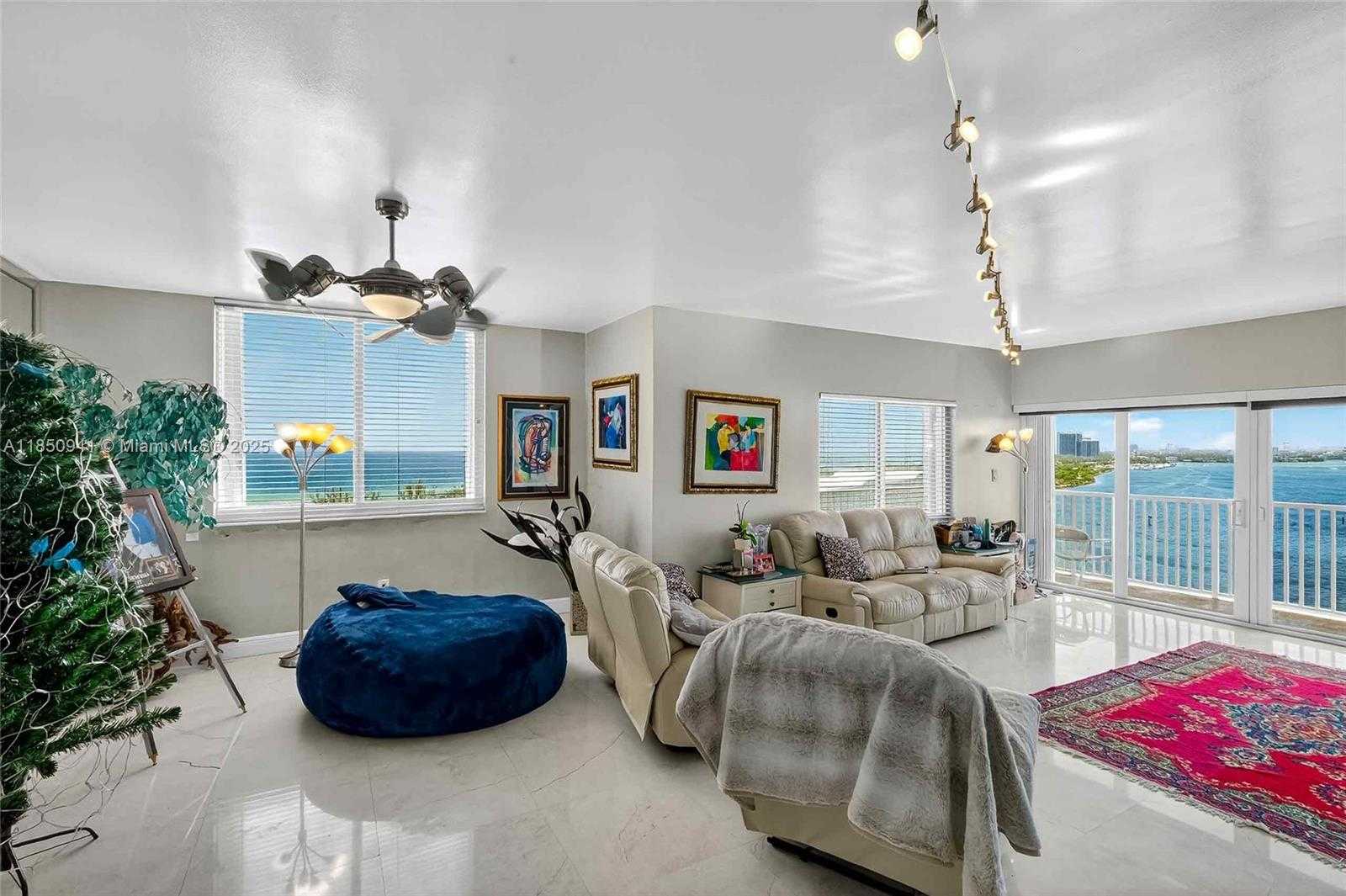 Small Image of 300 BAYVIEW DR #1616, Sunny Isles Beach Number 9
