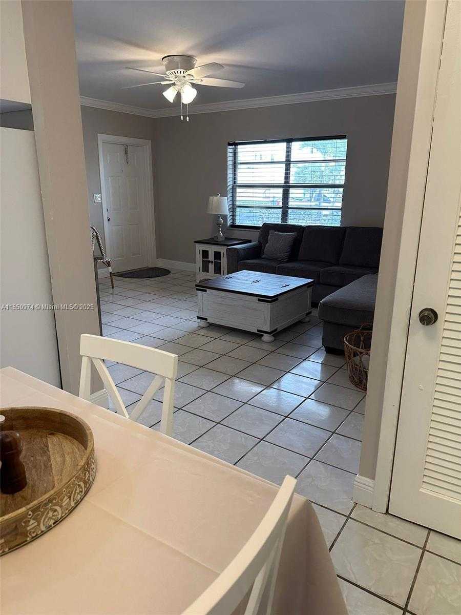 Small Image of 2600 SOUTH OCEAN DR #S113, Hollywood Number 3