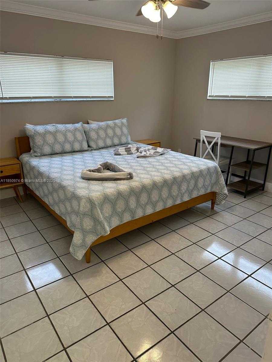 Small Image of 2600 SOUTH OCEAN DR #S113, Hollywood Number 8