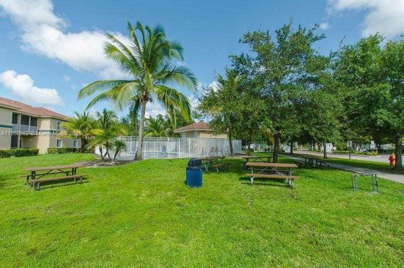 Small Image of 1169 GOLDEN LAKES BLVD #1123, West Palm Beach Number 16