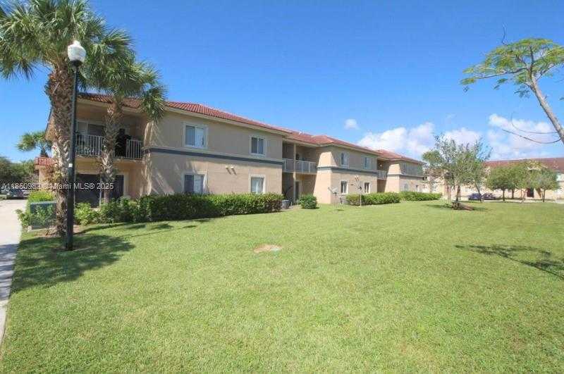 Small Image of 1169 GOLDEN LAKES BLVD #1123, West Palm Beach Number 20