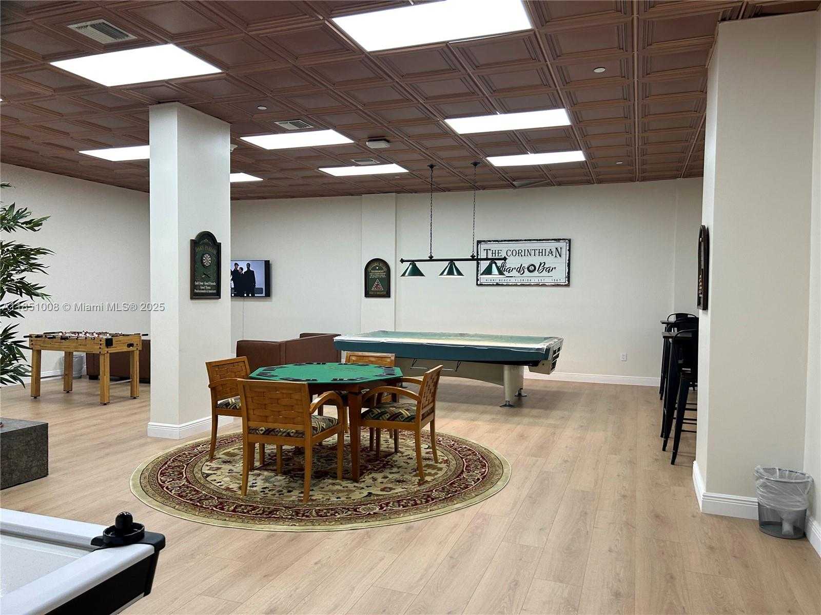 Small Image of 5825 COLLINS AVE #10H, Miami Beach Number 24