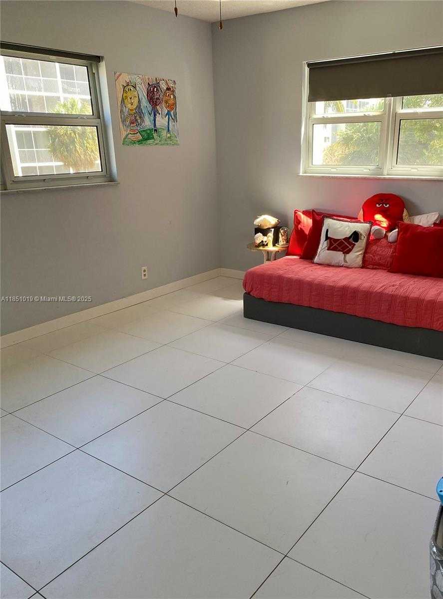 Small Image of 610 NORTH EAST 12TH AVE #308, Hallandale Beach Number 30
