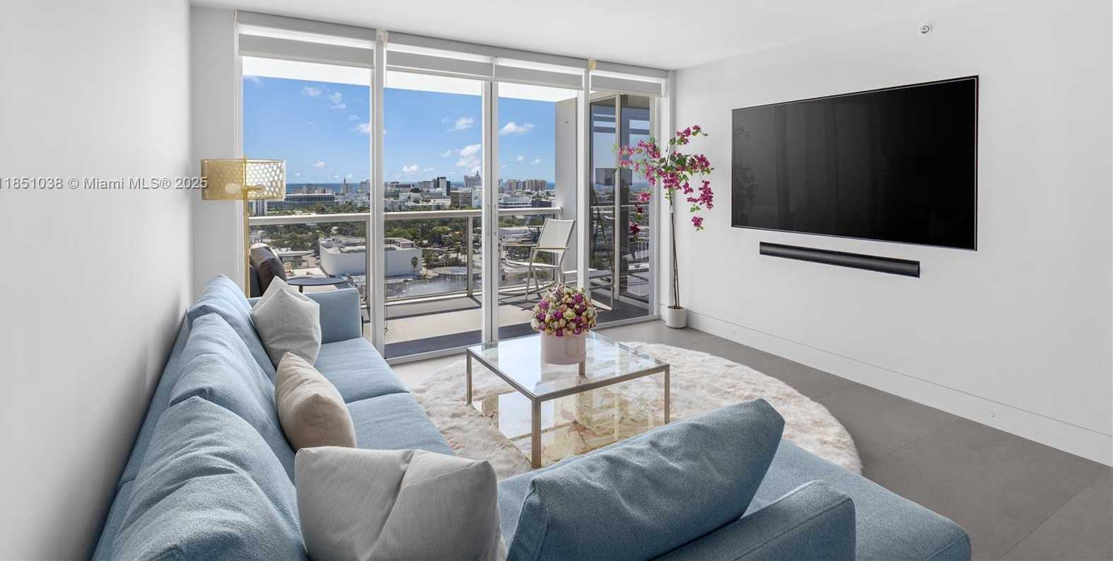 Small Image of 1800 SUNSET HARBOUR DR #2105, Miami Beach Number 16
