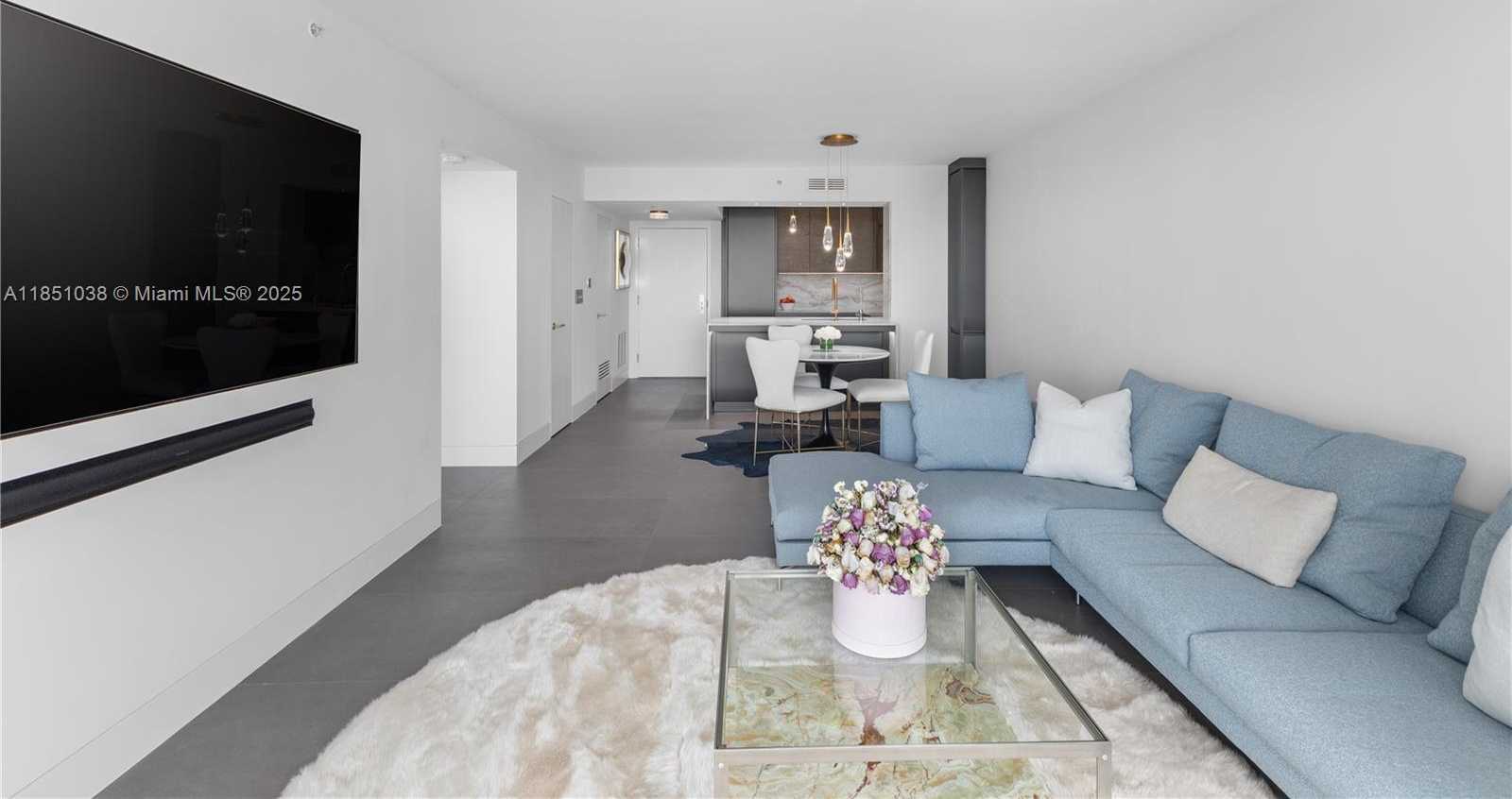 Small Image of 1800 SUNSET HARBOUR DR #2105, Miami Beach Number 17