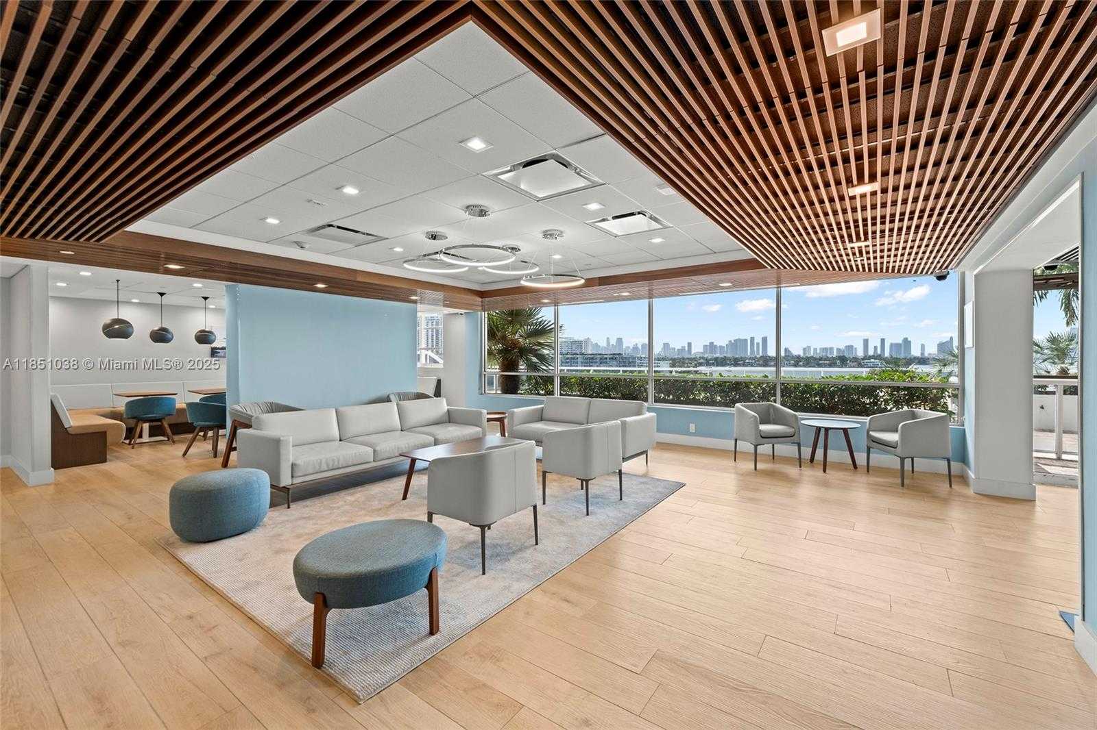 Small Image of 1800 SUNSET HARBOUR DR #2105, Miami Beach Number 35