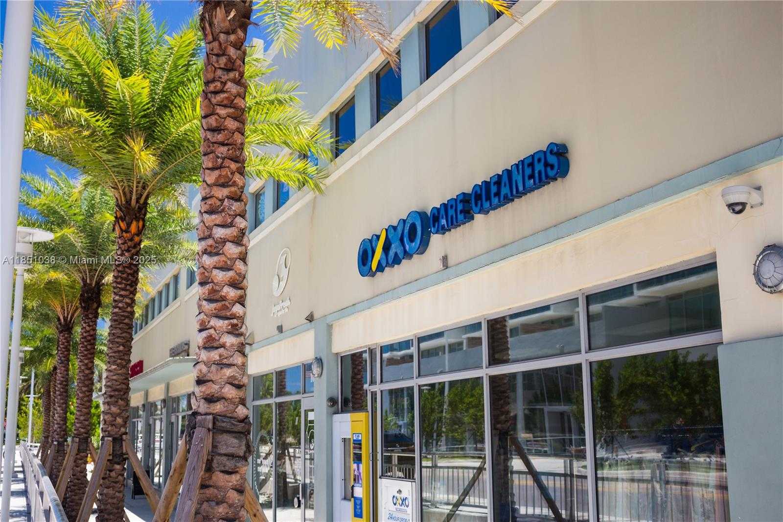 Small Image of 1800 SUNSET HARBOUR DR #2105, Miami Beach Number 48
