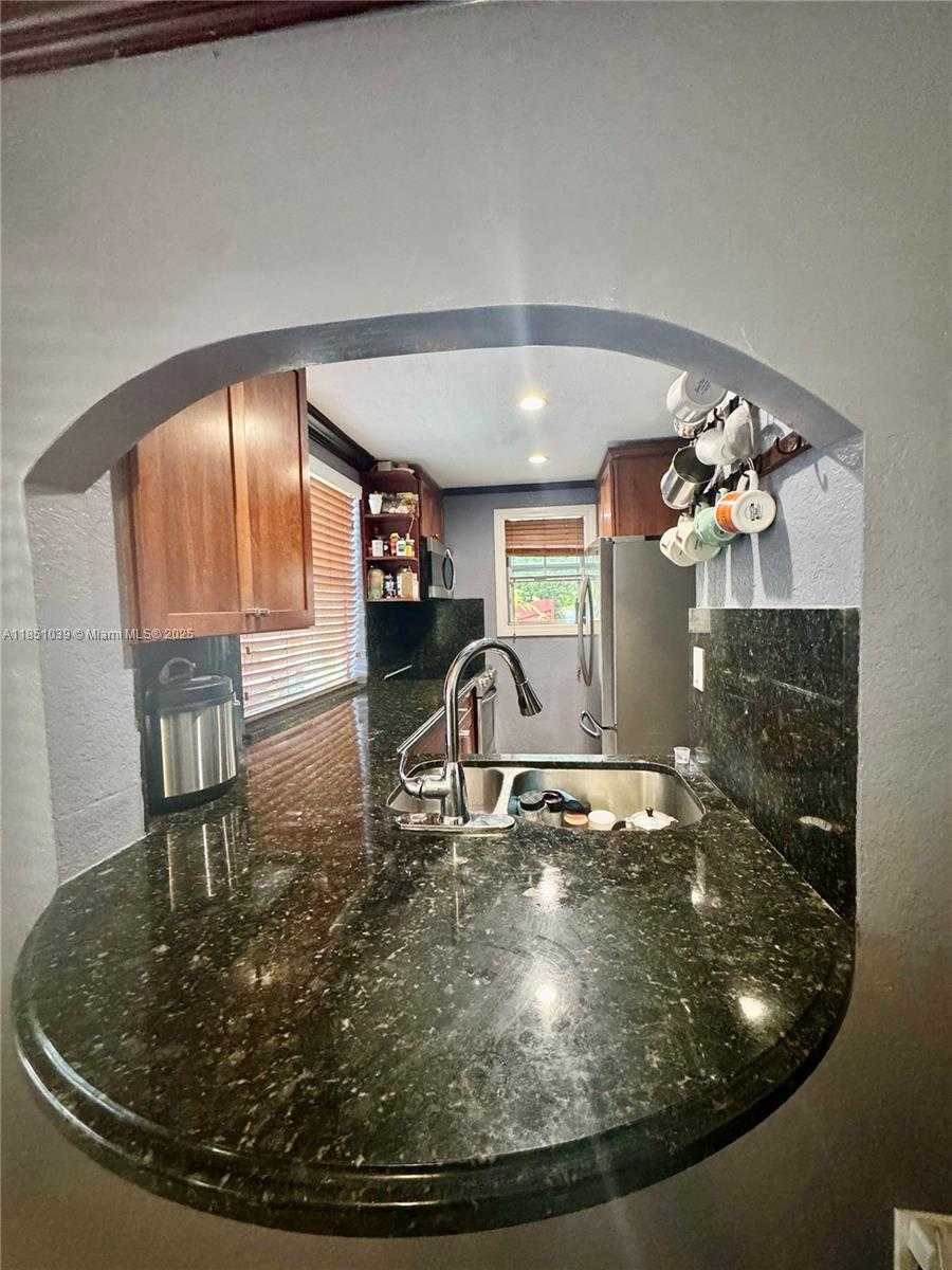 Small Image of 19550 SOUTH WEST 103RD CT #5, Cutler Bay Number 10