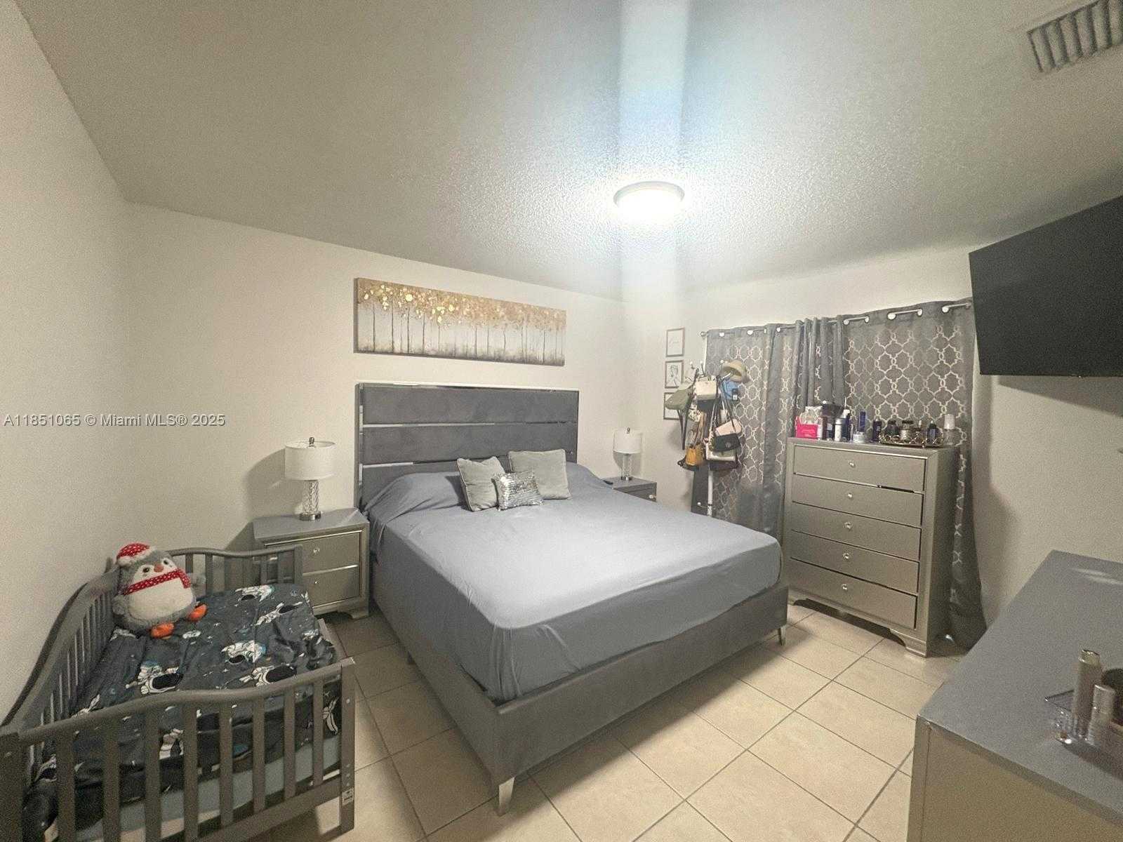 Small Image of 18850 NORTH WEST 57TH AVE #306, Hialeah Number 12