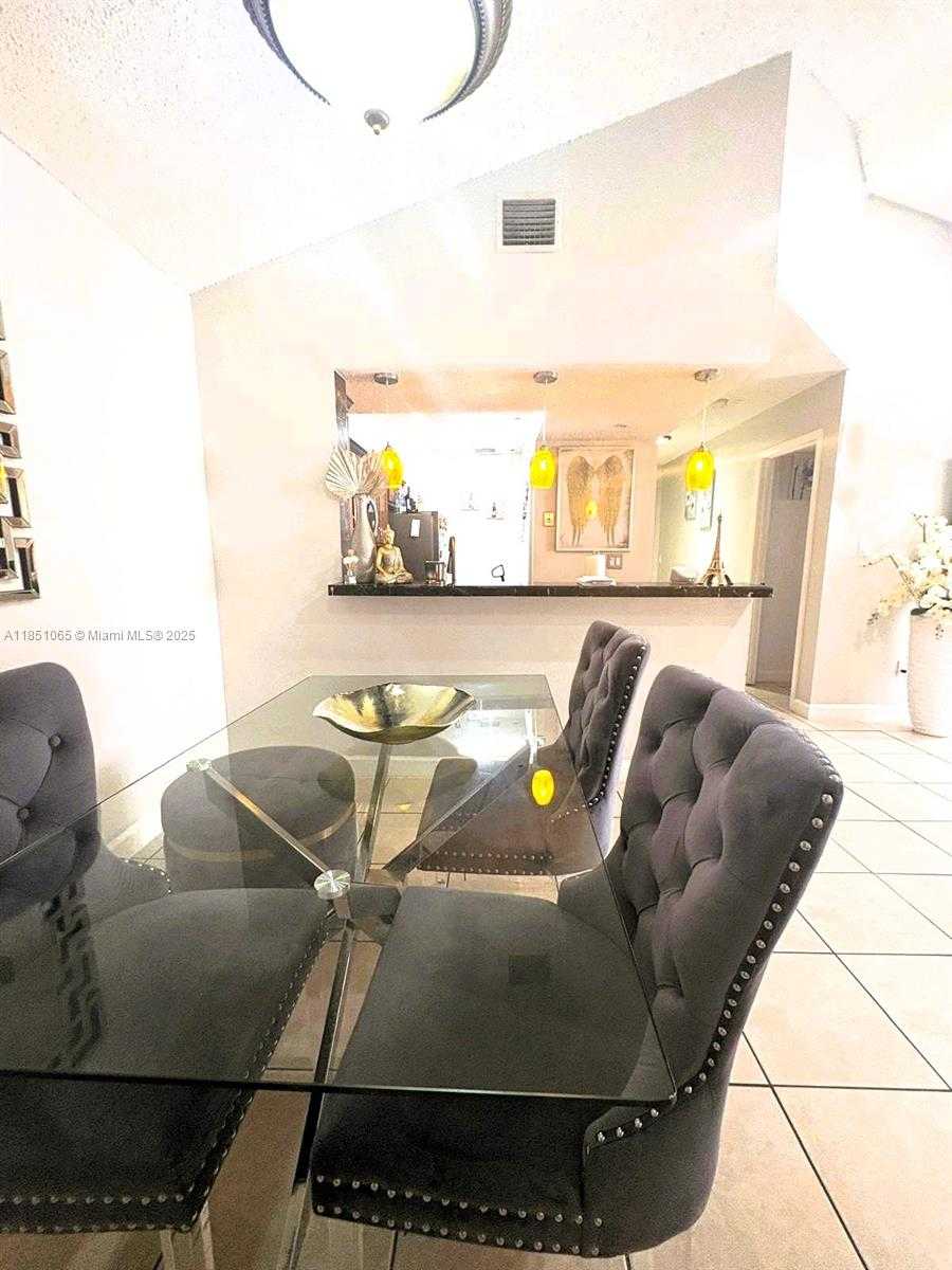 Small Image of 18850 NORTH WEST 57TH AVE #306, Hialeah Number 5