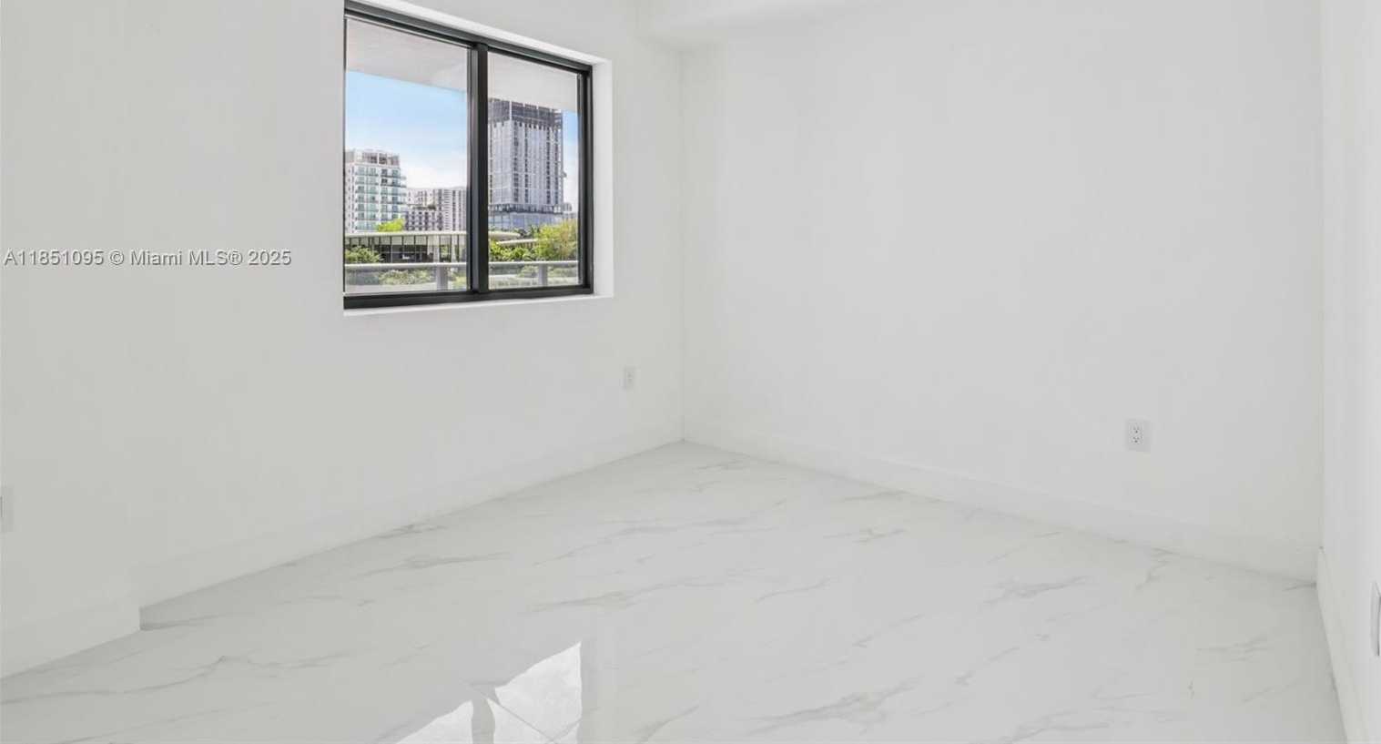 Small Image of 700 NORTH EAST 24TH ST #806, Miami Number 25