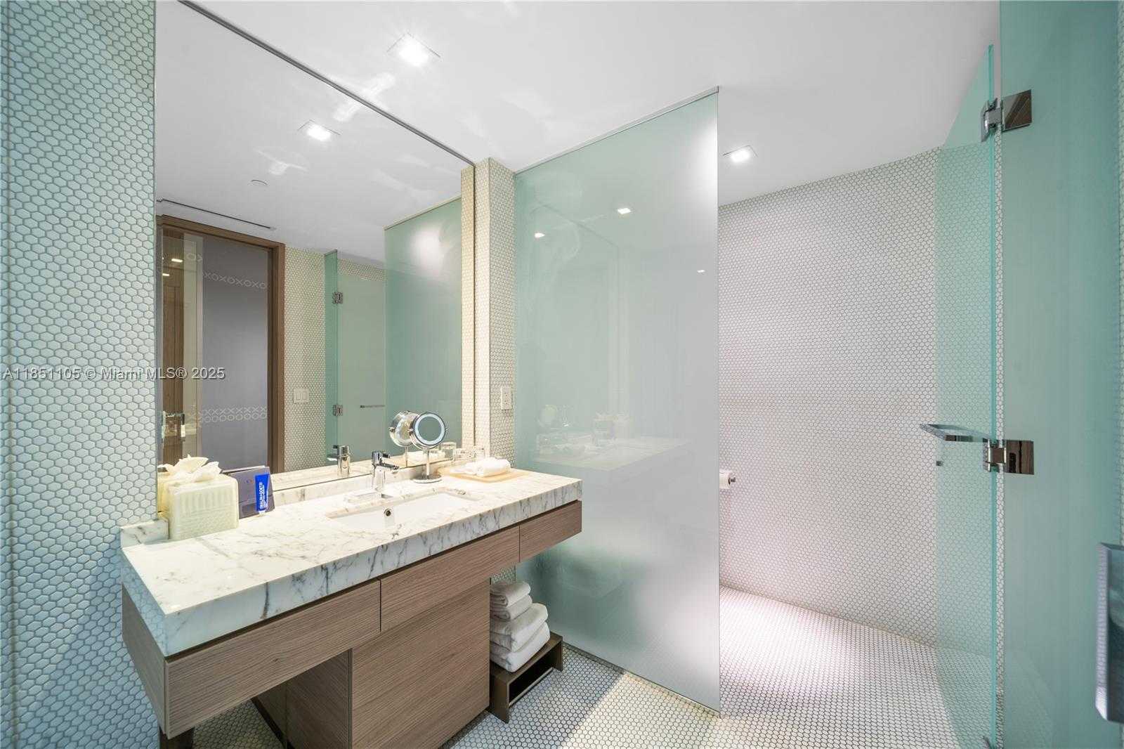 Small Image of 801 SOUTH MIAMI AVE #309, Miami Number 18