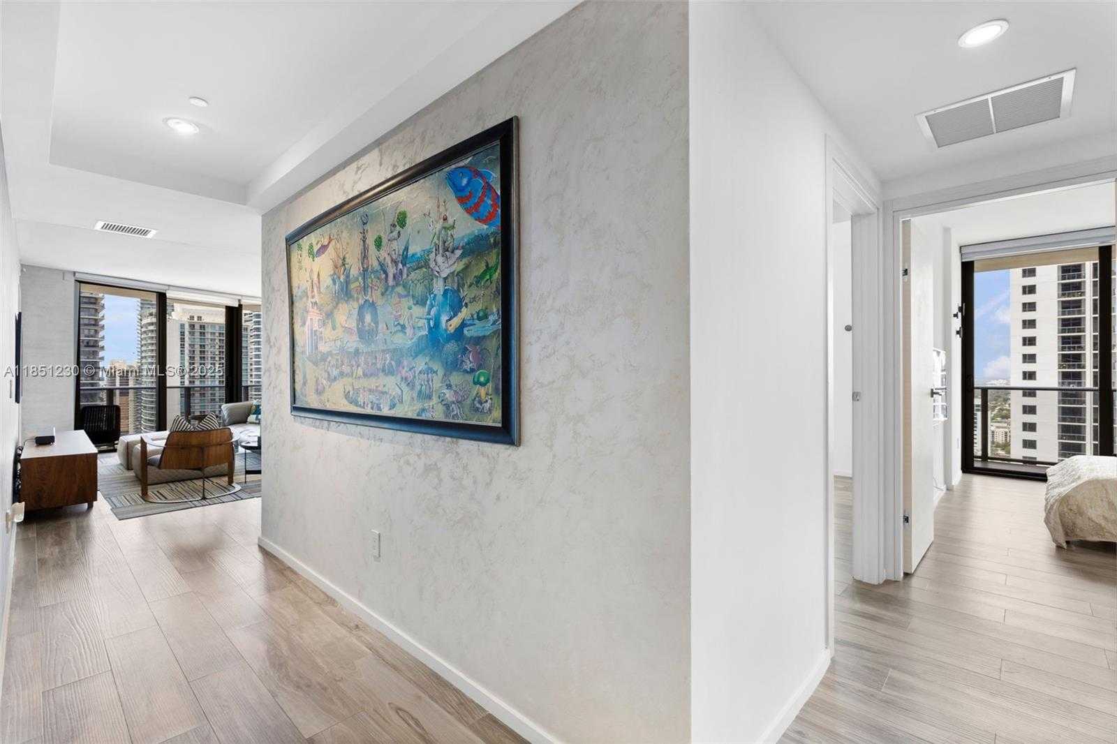 Small Image of 801 SOUTH MIAMI AVE #3301, Miami Number 19