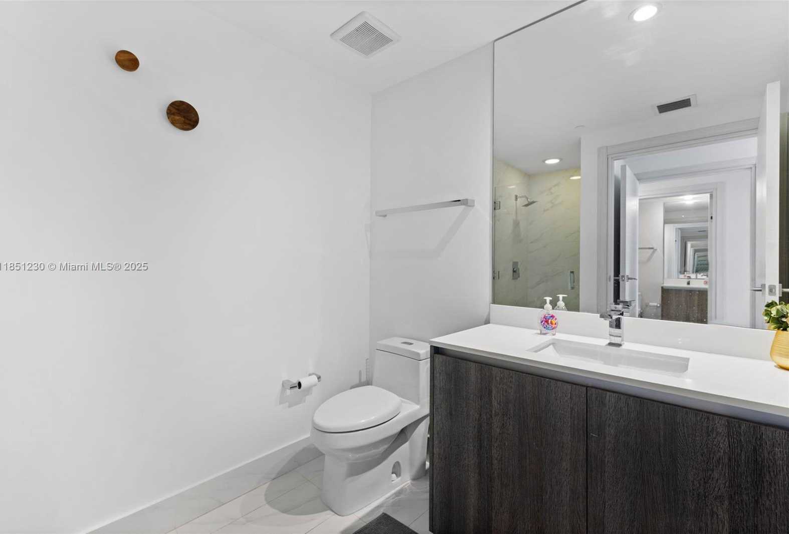 Small Image of 801 SOUTH MIAMI AVE #3301, Miami Number 23