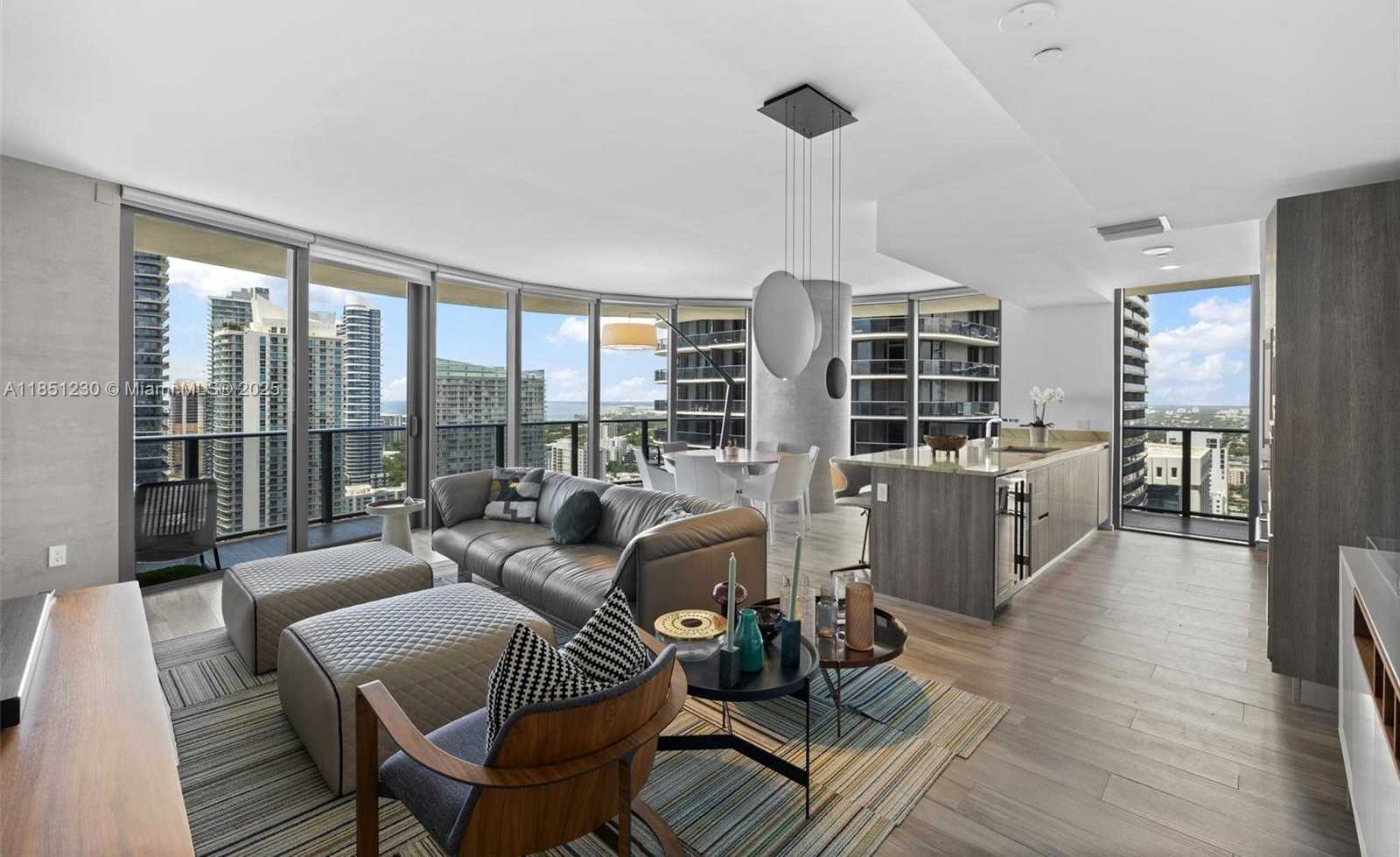 Small Image of 801 SOUTH MIAMI AVE #3301, Miami Number 3