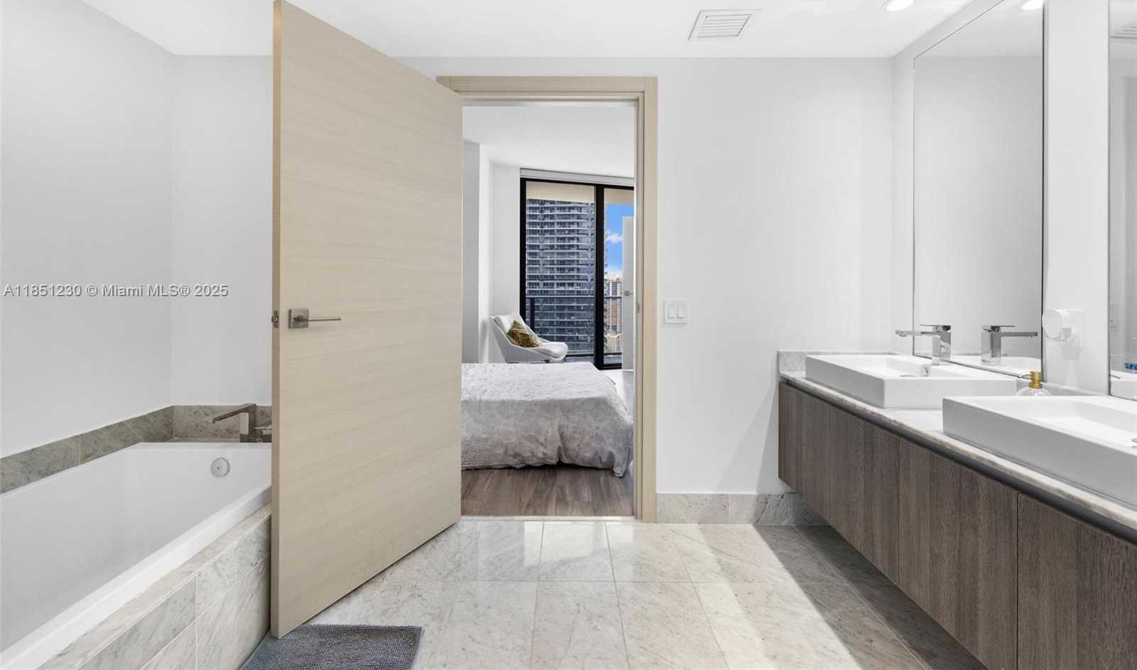 Small Image of 801 SOUTH MIAMI AVE #3301, Miami Number 34