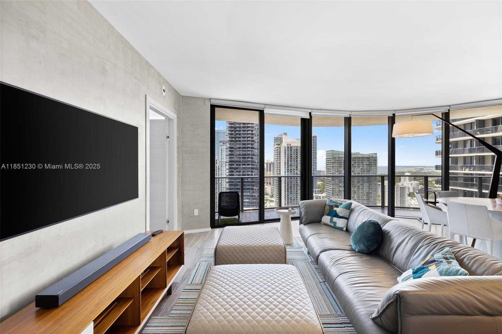 Small Image of 801 SOUTH MIAMI AVE #3301, Miami Number 4