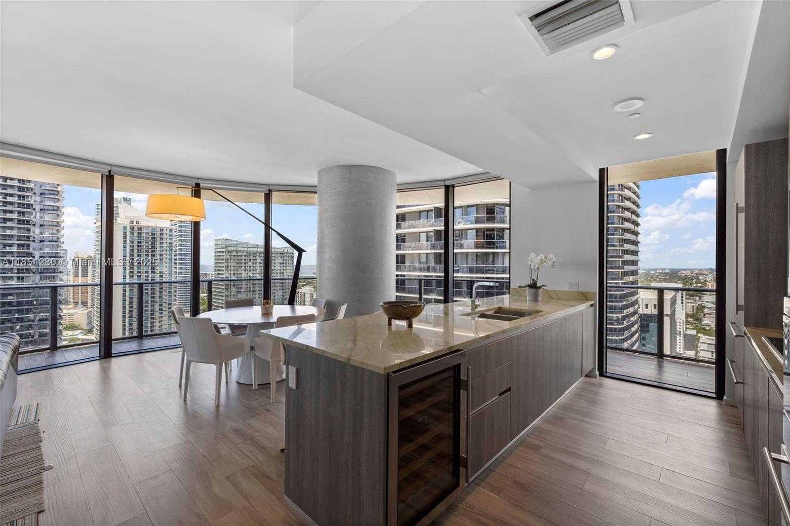 Small Image of 801 SOUTH MIAMI AVE #3301, Miami Number 6