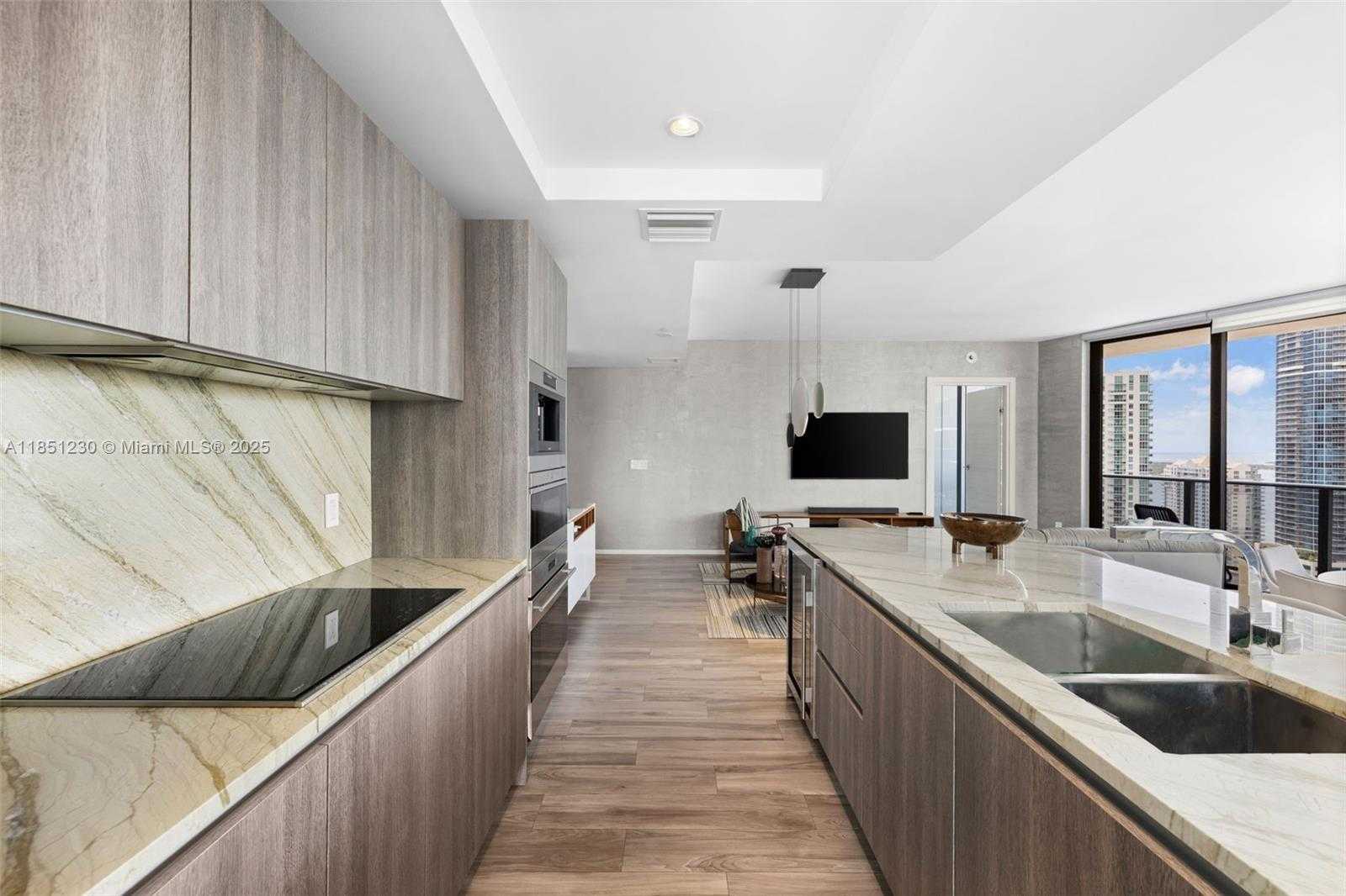 Small Image of 801 SOUTH MIAMI AVE #3301, Miami Number 8