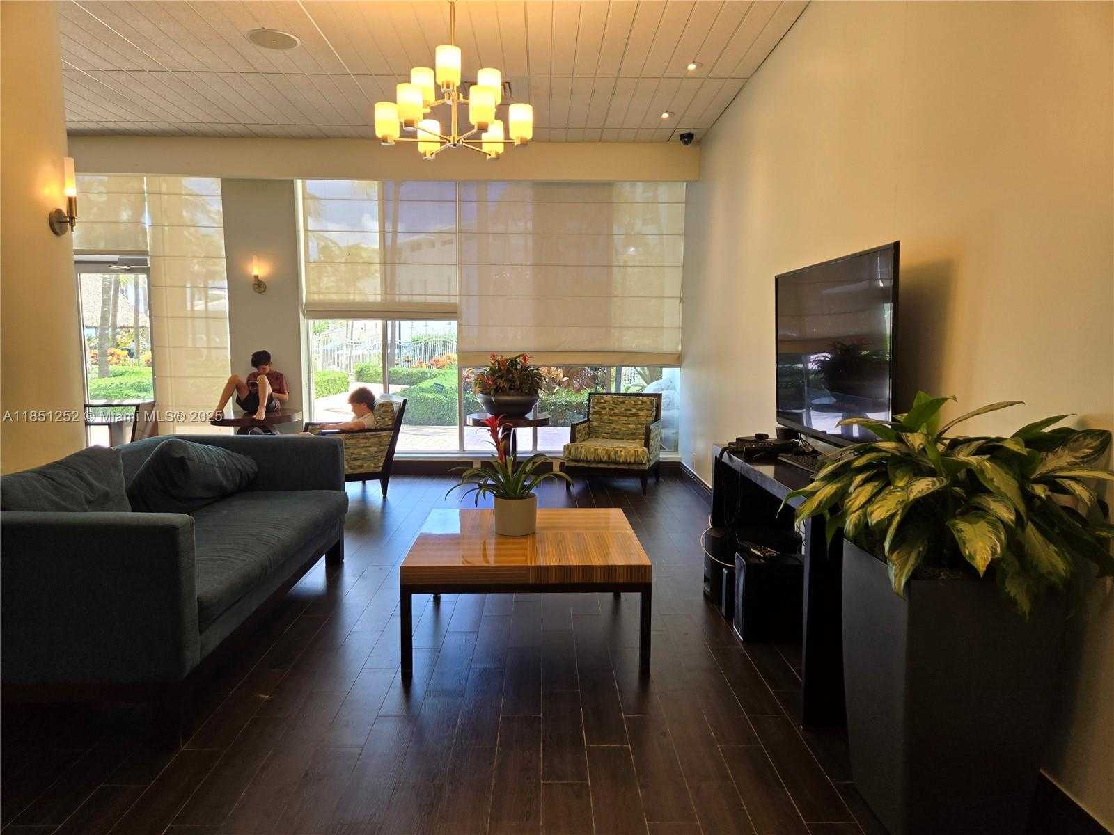 Small Image of 3901 SOUTH OCEAN DR #5C, Hollywood Number 25