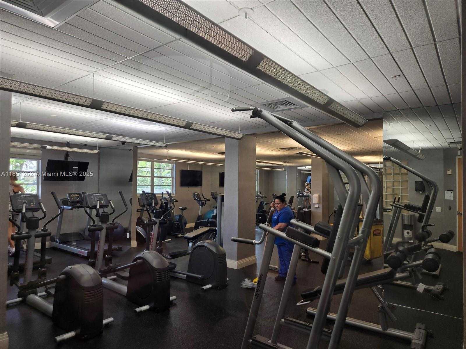 Small Image of 3901 SOUTH OCEAN DR #5C, Hollywood Number 26