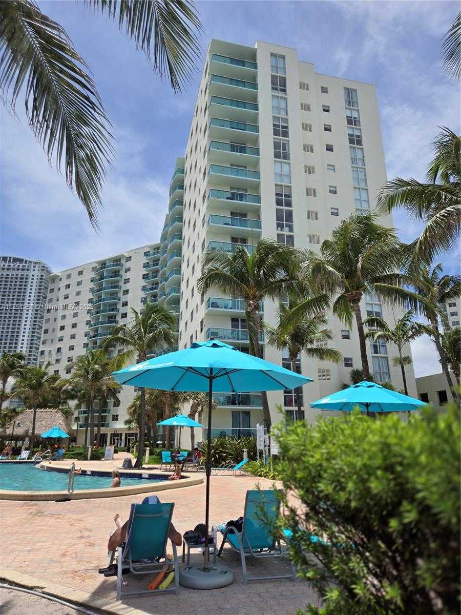Small Image of 3901 SOUTH OCEAN DR #5C, Hollywood Number 3