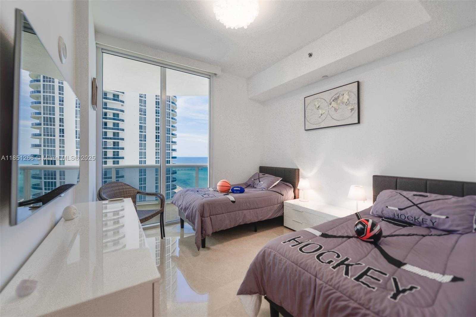 Small Image of 15901 COLLINS AVE #1602, Sunny Isles Beach Number 28