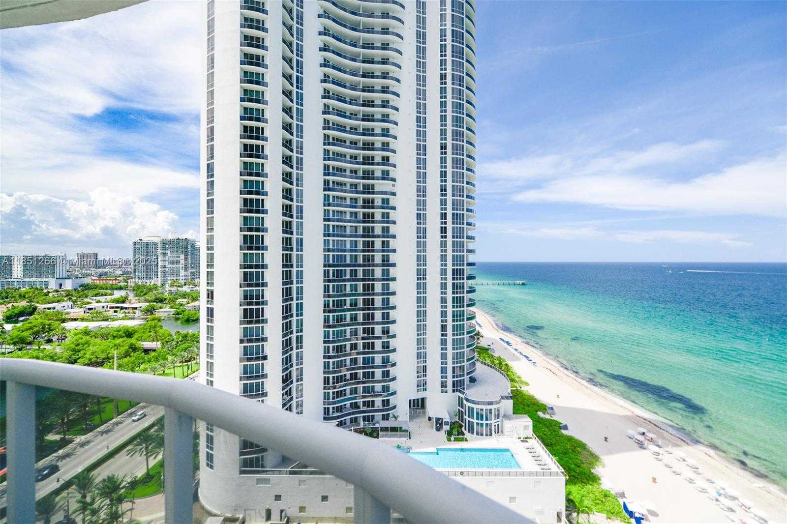 Small Image of 15901 COLLINS AVE #1602, Sunny Isles Beach Number 34