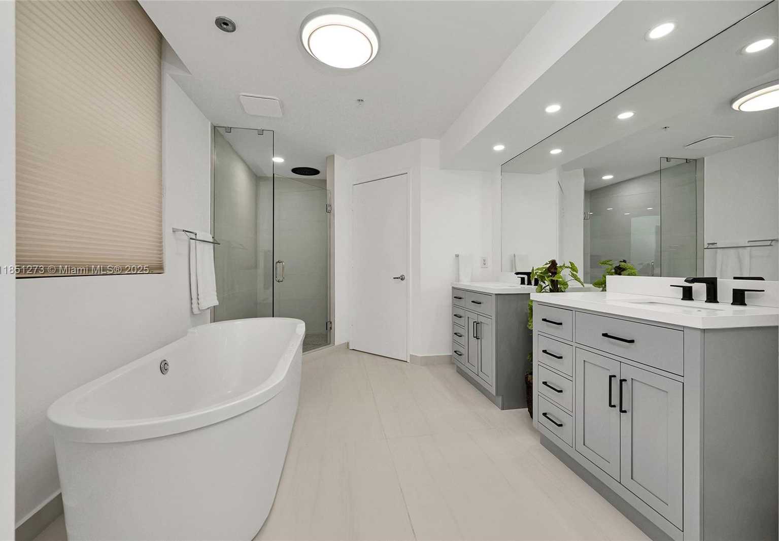 Small Image of 16275 COLLINS AVE #801, Sunny Isles Beach Number 8