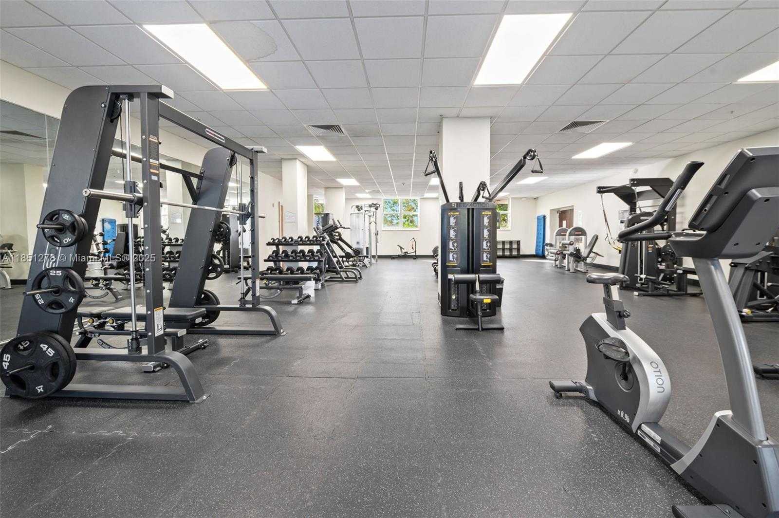 Small Image of 3000 SOUTH OCEAN DR #102, Hollywood Number 23