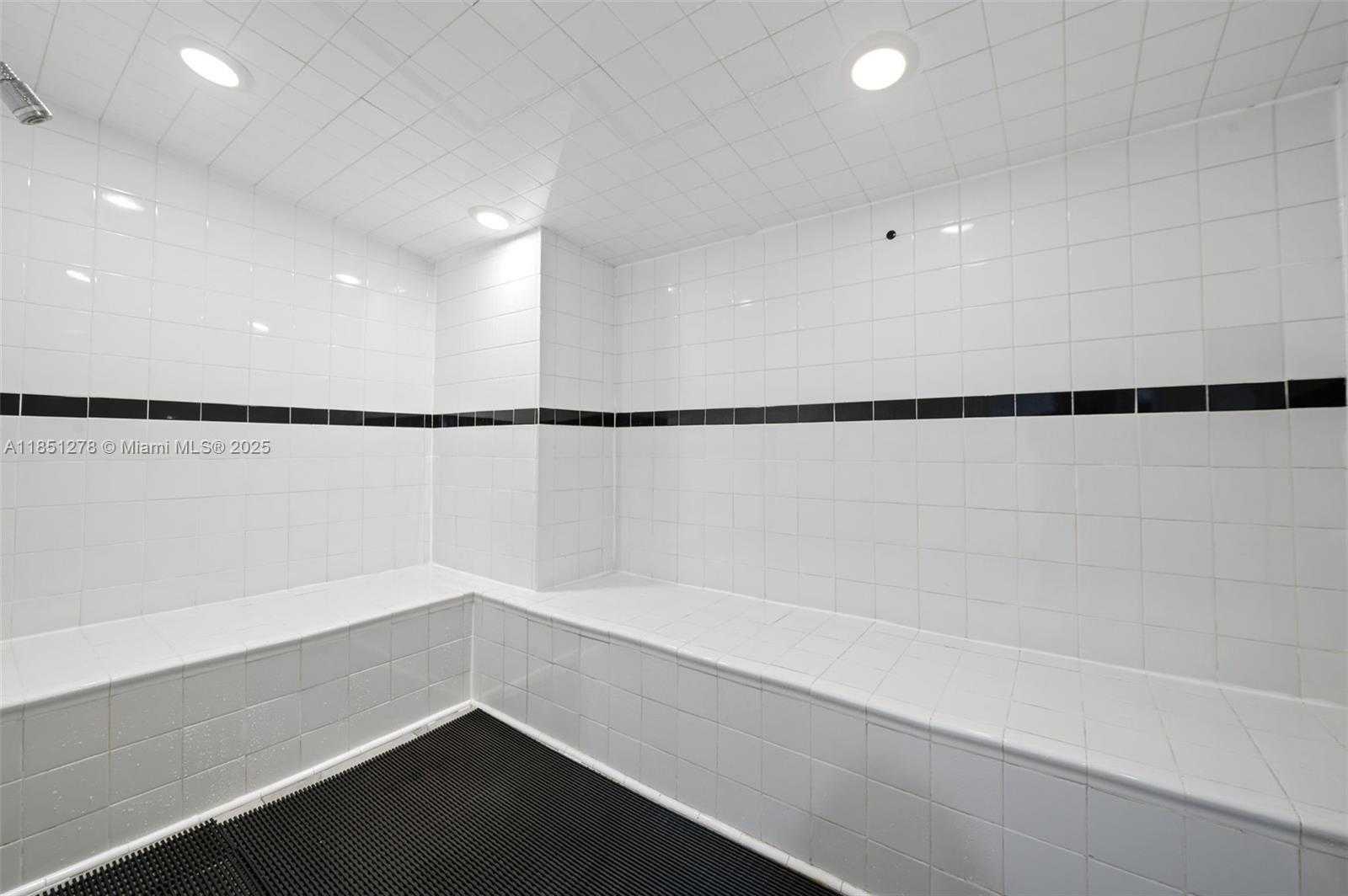 Small Image of 3000 SOUTH OCEAN DR #102, Hollywood Number 25