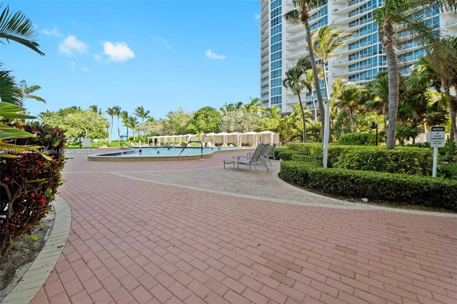 Small Image of 3000 SOUTH OCEAN DR #102, Hollywood Number 27