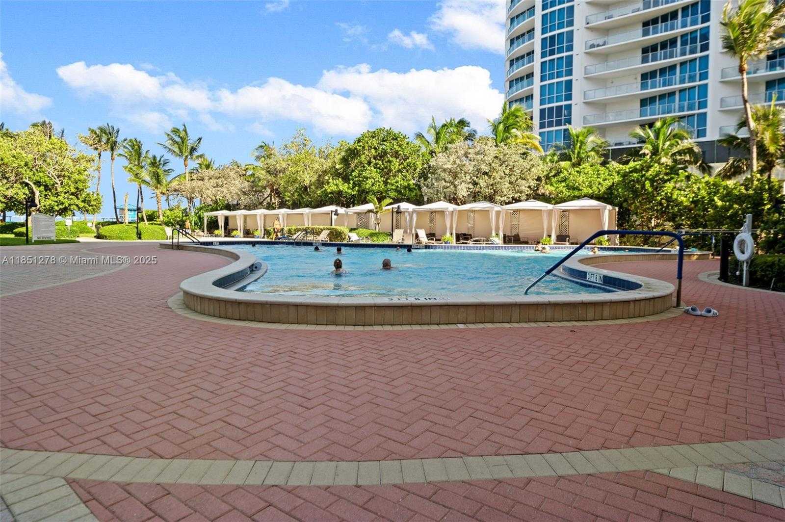 Small Image of 3000 SOUTH OCEAN DR #102, Hollywood Number 28