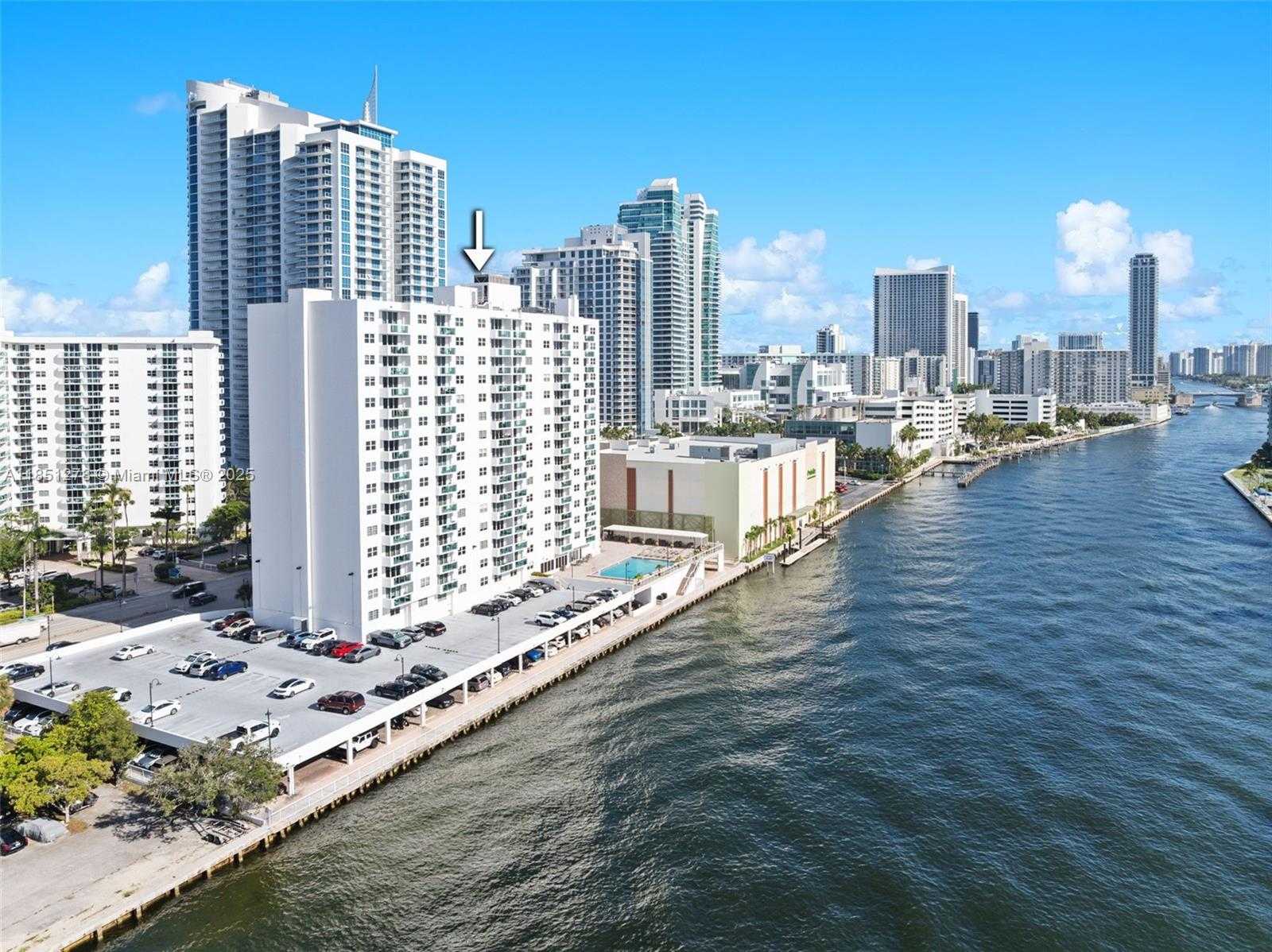 Small Image of 3000 SOUTH OCEAN DR #102, Hollywood Number 38